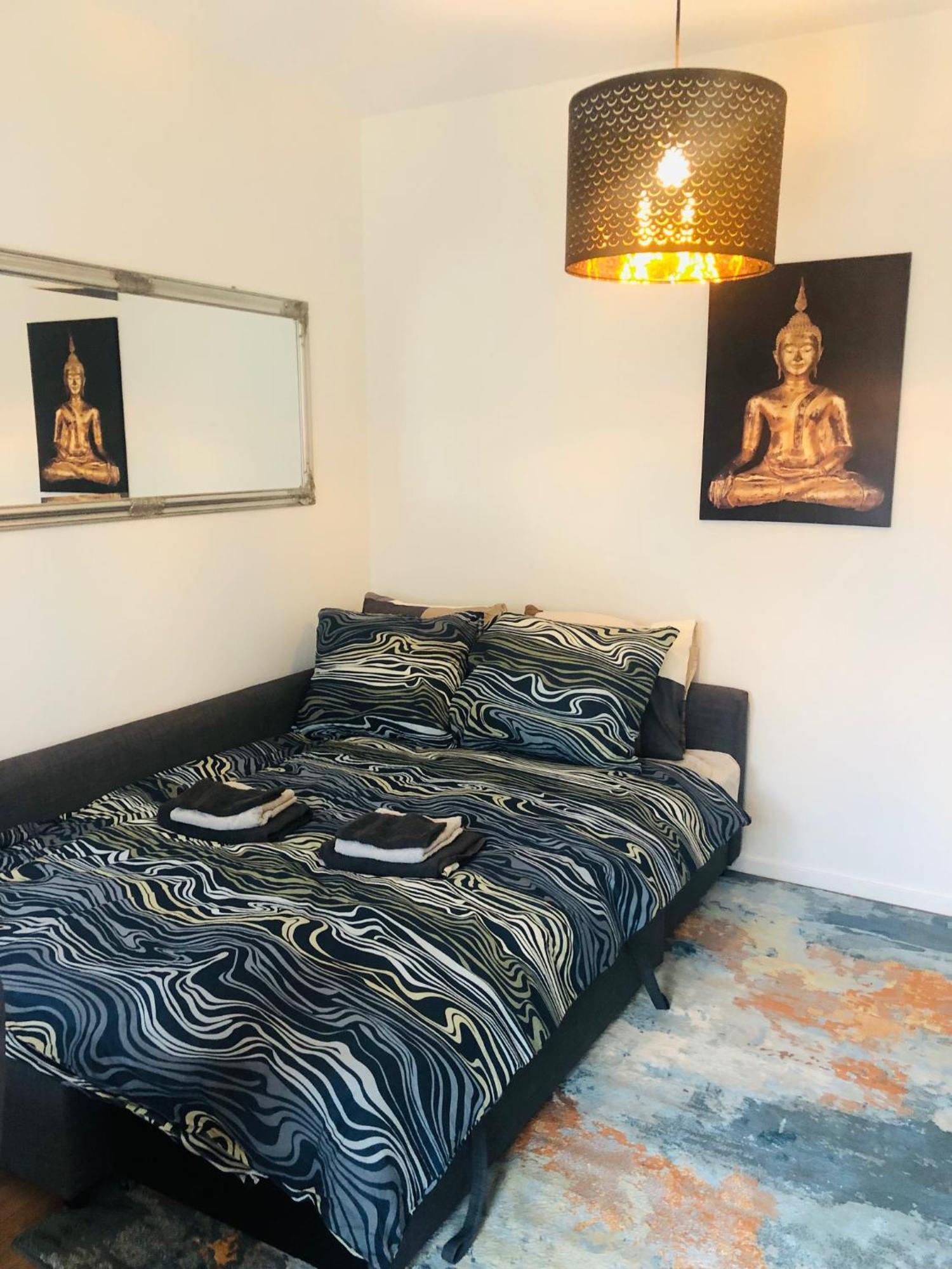 City Zen Apartment Enschede !Free Private Parking Exterior foto