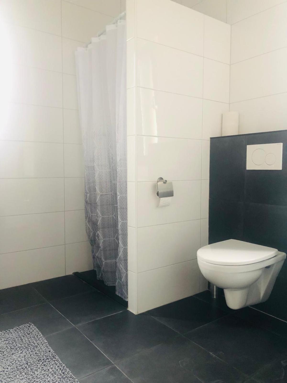 City Zen Apartment Enschede !Free Private Parking Exterior foto