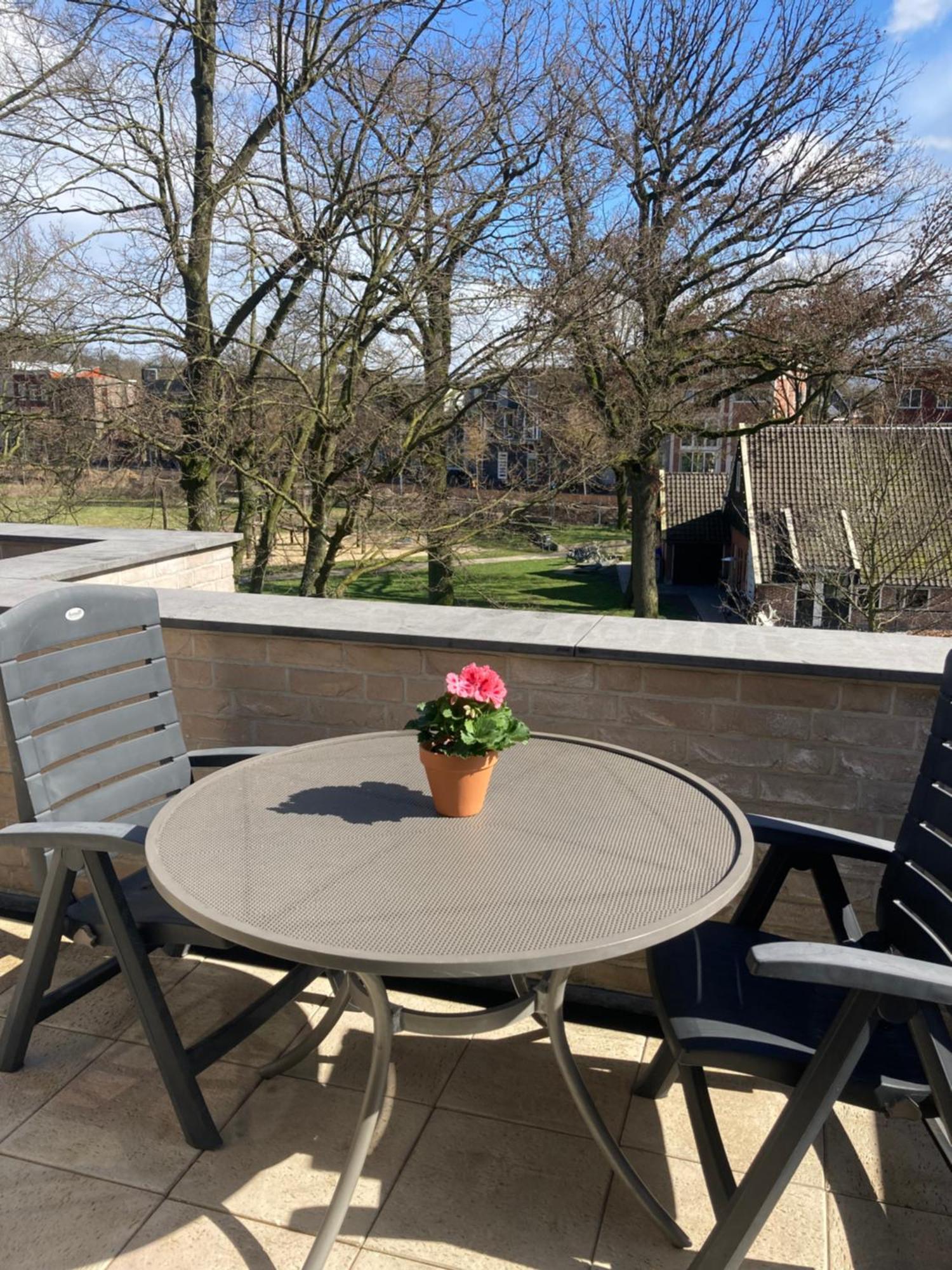 City Zen Apartment Enschede !Free Private Parking Exterior foto